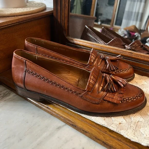 CABLE & CO Seville Tassel Loafer Leather Made in Italy Chestnut Men's Sz 8 EUC - Picture 3 of 7